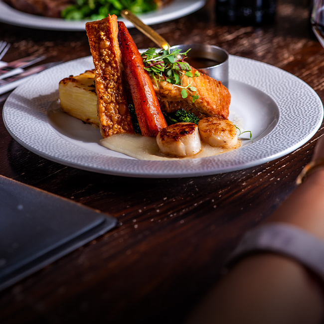 Explore our great offers on Pub food at The Tudor Rose
